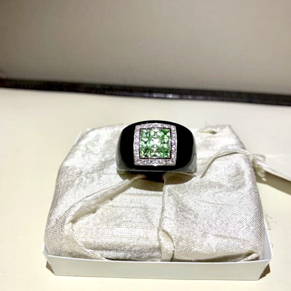 Guy Laroche Ring Guy Laroche Ring